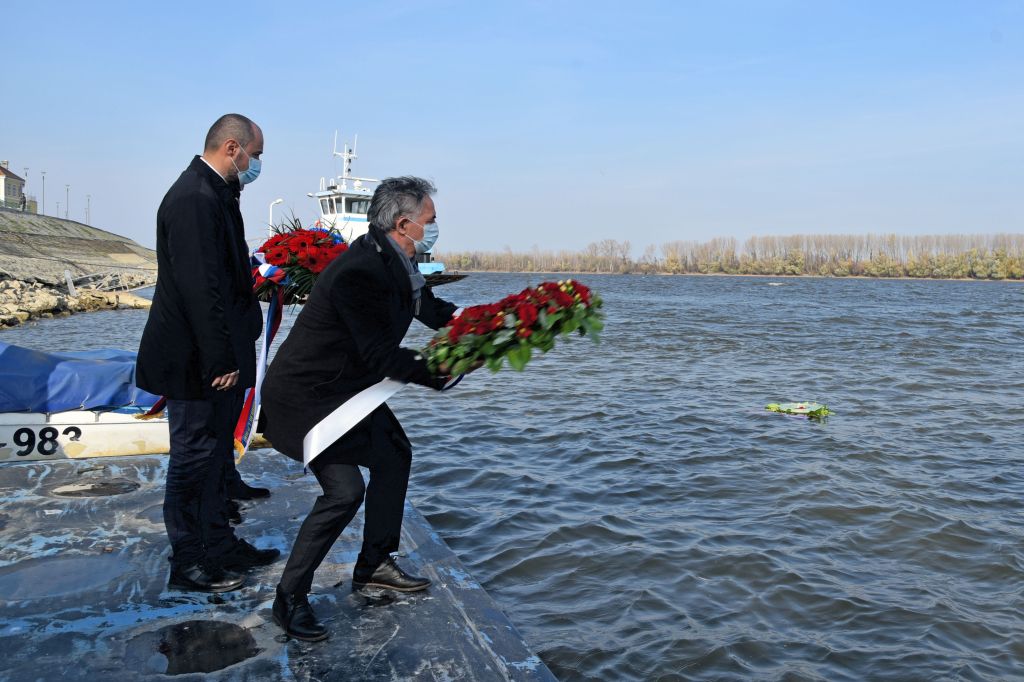 SDSS se obraća javnosti: Pupovac otkriva hoće li bacati vijenac u Dunav