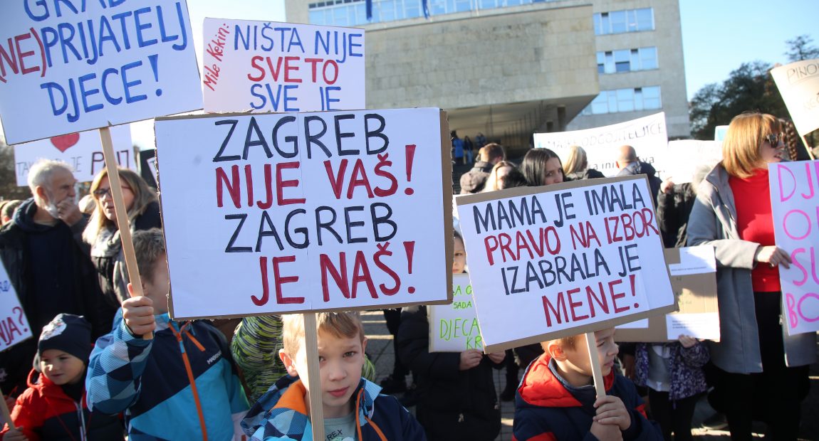 “ZAGREB NIJE VAŠ! ZAGREB JE NAŠ”: Prosvjed protiv zagrebačke gradske vlasti