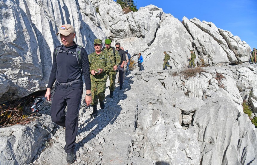 Hodnja na Velebit dokazala snagu Hrvatske vojske i ojačala timski duh