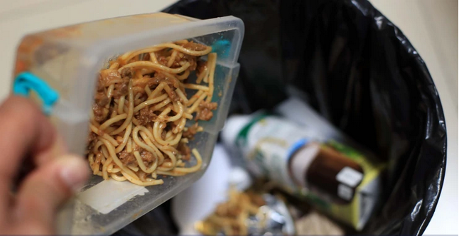 UN: U svijetu se godišnje baci milijardu tona hrane