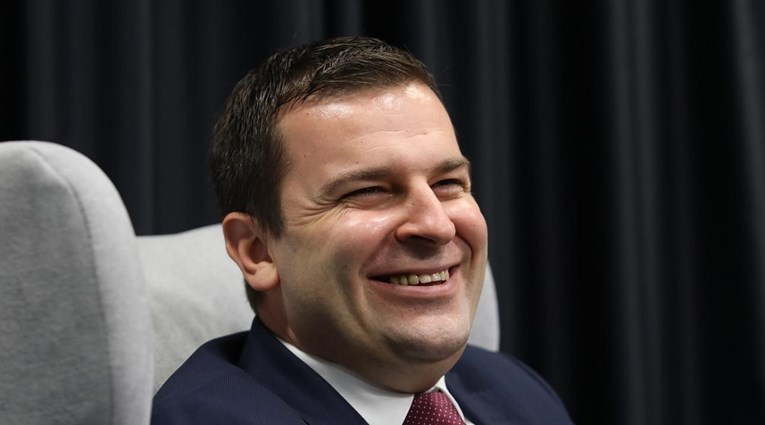 Izašao iz samoizolacije, dobio golemu kaznu. Hrebak napravio isto i spasio Plenkovića