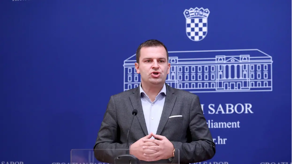 U Bjelovaru Dario Hrebak pobijedio u prvom krugu, a HSLS osvojio najviše vijećnika
