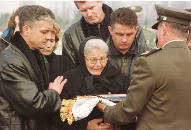 ‘POZDRAV IZ SRPSKE BOBOTE UZ KALAŠNJIKOV!’ Prijetnje unuku Kate Šoljić, ‘kolji, samo kolji’: ‘Rekao mi čača da je vidio ove tvoje, dal u Veleprometu, Ovčari…’