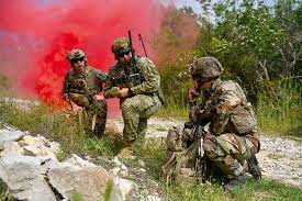 Rast plaća za 219 tisuća službenika. Povišicu će dobiti i 12 tisuća vojnika