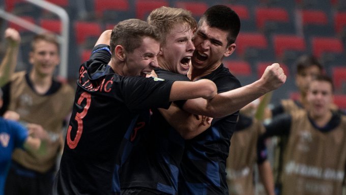 (FOTO) Hrvatska futsal reprezentacija do 19 godina osvojila drugo mjesto na Europskom prvenstvu: ‘Napravili smo veliko iznenađenje’