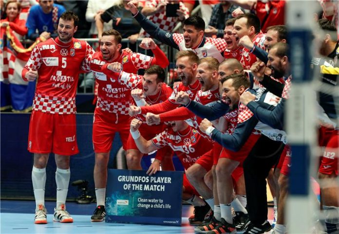 Kako igrati protiv Austrije? ”Ginuti od prve minute baš za svaku loptu, baciti se na glavu…”