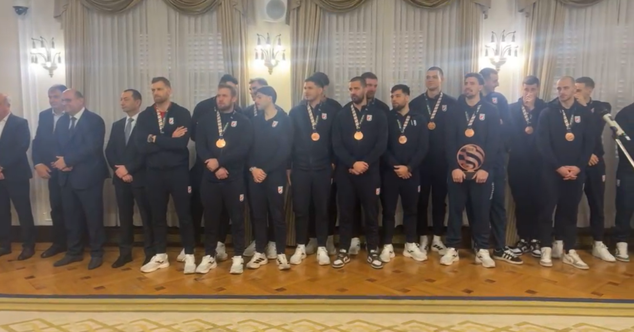 Vlada RH ugostila hrvatsku rukometnu reprezentaciju nakon uspjeha na EP-u
