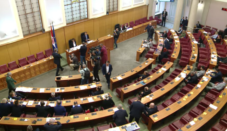 O Grliću Radmanu devet i pol sati raspravljali su u Saboru