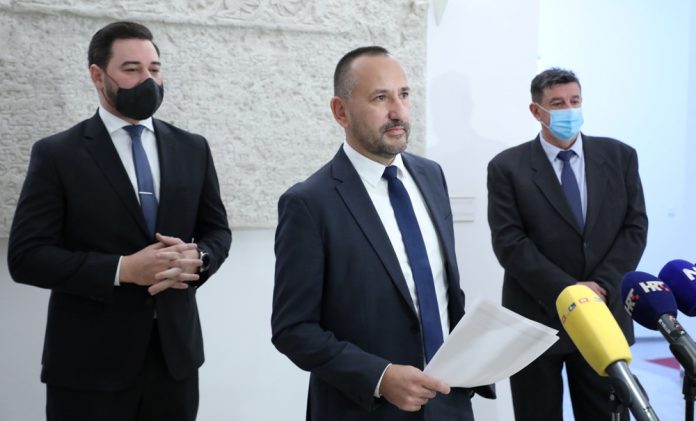 Suverenisti traže potpunu zaštitu Isključivog gospodarskog pojasa