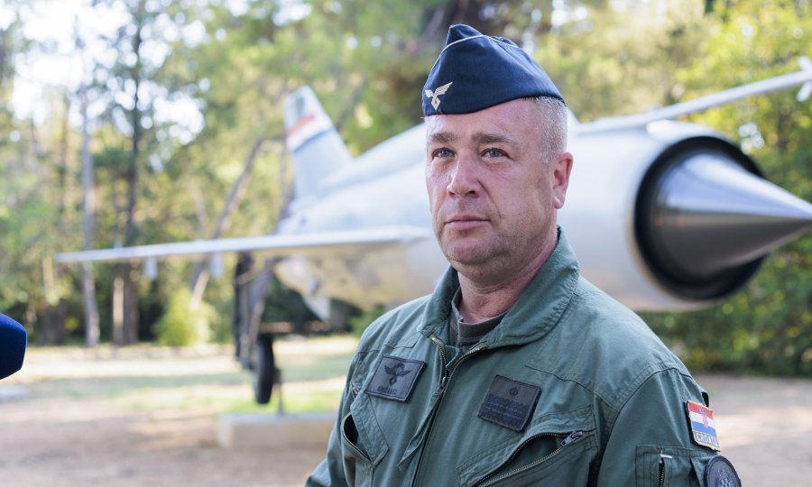 Zapovjednik HRZ-a o nenajavljenom probijanju zvučnog zida: Odgovornost je moja, ministar i načelnik Stožera nemaju veze s tim