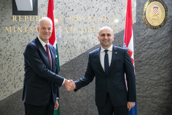 Mađarski ministar sastao se s Anušićem, komentirao je goruću temu u svijetu