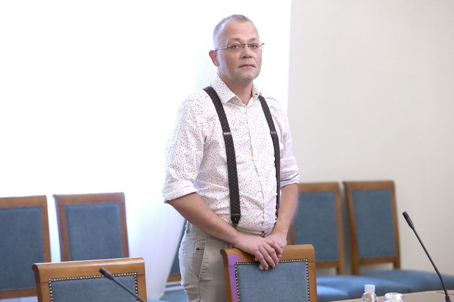 HUBOL oštro odgovorio Hasanbegoviću i “svim ostalim neznalicama i sebeljubima”