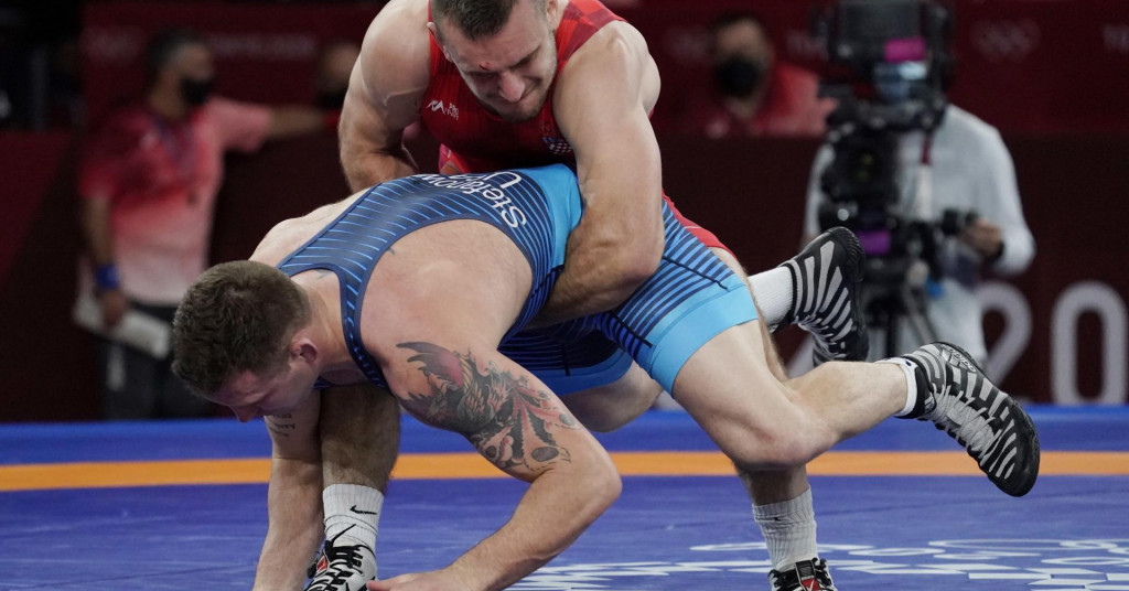 ‘Hrvatski Hulk‘ u polufinalu! Ivan Huklek sredio Amerikanca i Uzbekistanca, do medalje može već danas