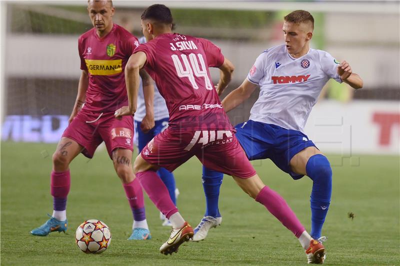 KL: "Žuta podmornica" potopila Hajduk!