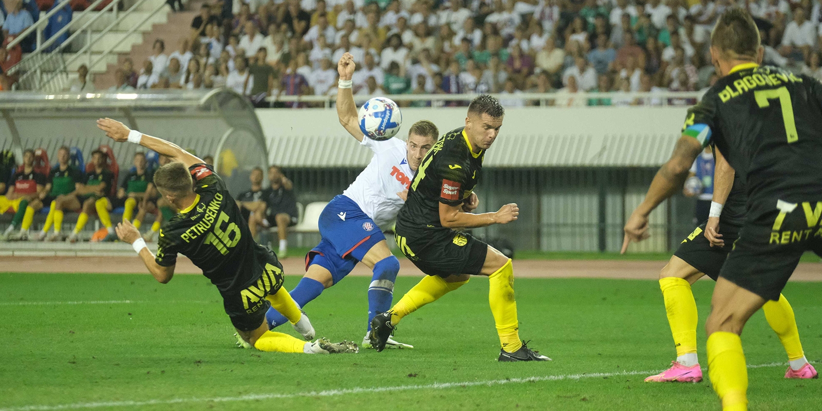 Hajduk se oglasio nakon sramotnog incidenta: ‘Ne služi nam na čast, želimo mu brz oporavak‘