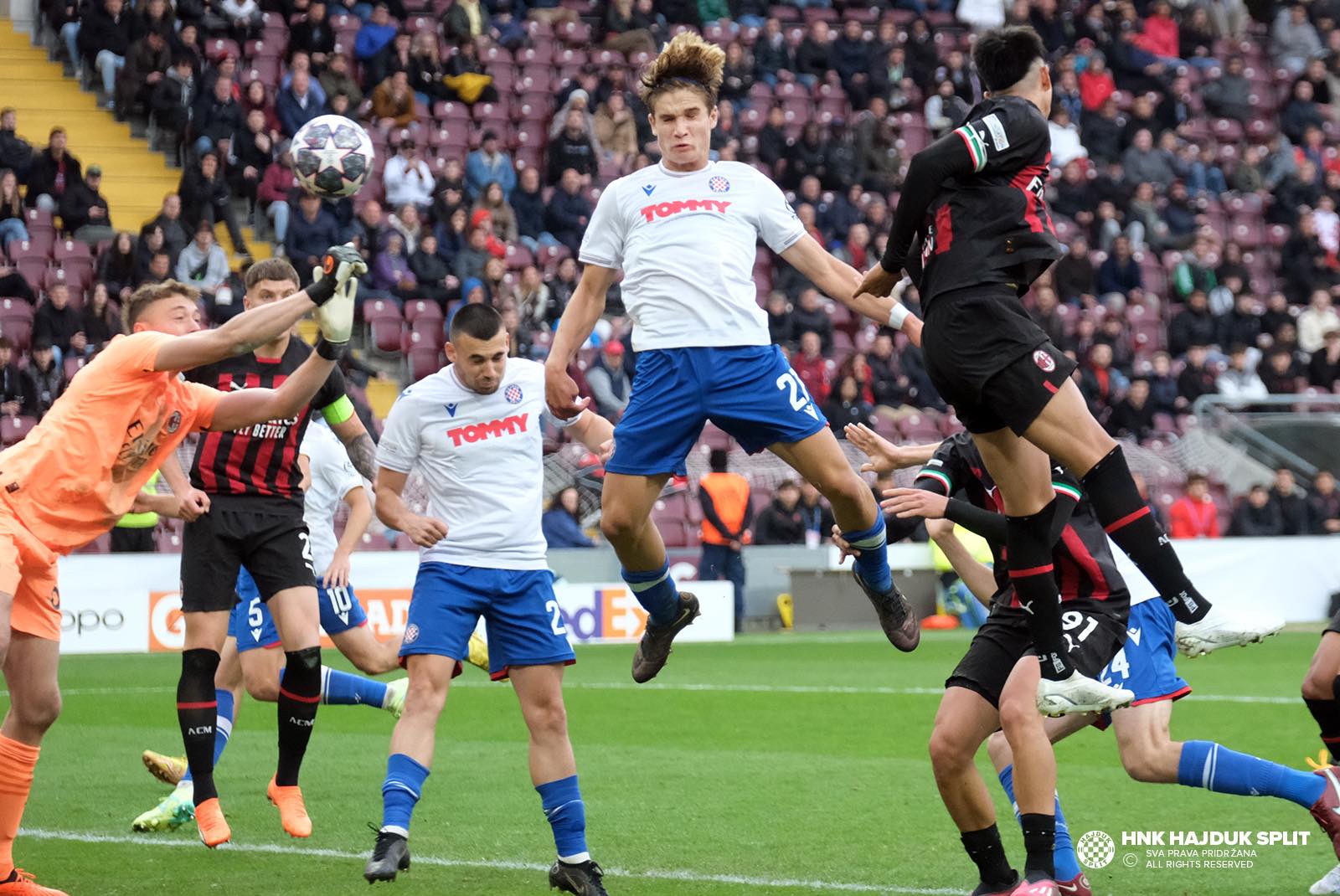 AJMO "BILI TIĆI" Generacija koja je pokazala kako izgleda zajedništvo: povijest ste već ispisali, danas uđite u legendu!