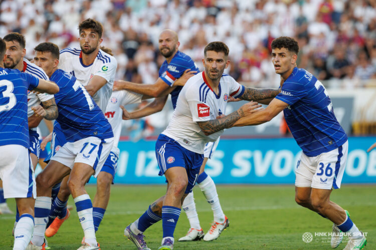 SHNL Dinamo  srušio Hajduk na Poljudu i napravio veliki korak prema naslovu