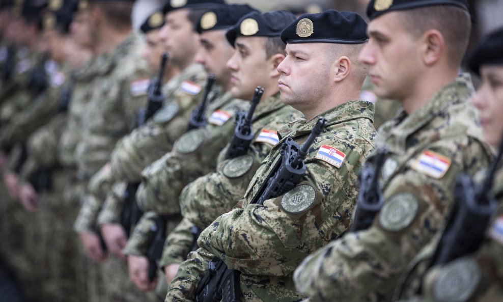 Australski mediji pišu: Hrvatska je vratila vojni rok, tisuće naših mladića bit će pozvano