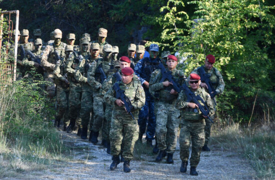 Vojni analitičar: Hranj odlazi iz sustava, a državni tajnik je čovjek s višom pedagoškom