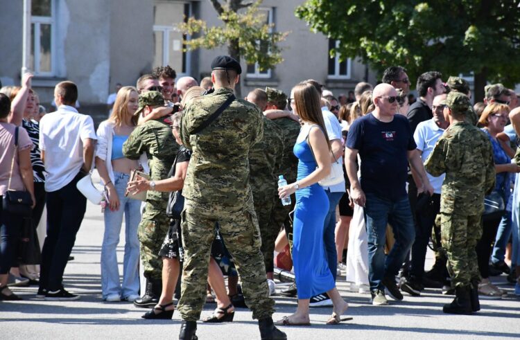 Gotovo 300 ročnika započelo dragovoljno vojno osposobljavanje, najviše od 2020.