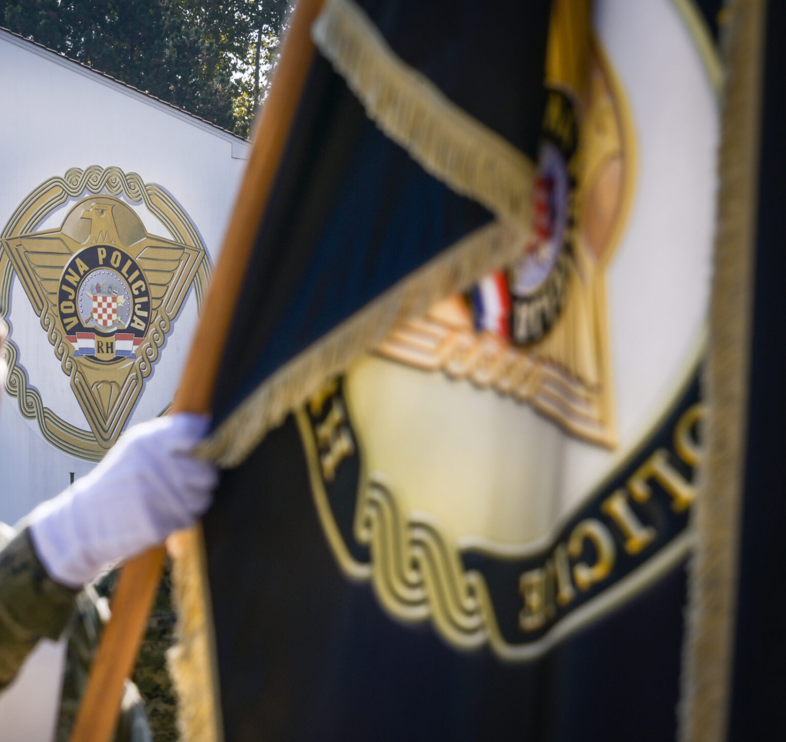 Kad vojarna padne na “stop” znak: Incident u Udbini izazvao lavinu (ne)odgovora