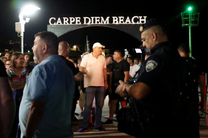 Hvarani na Gradskom vijeću: “Ljudima je utjeran strah u kosti”. Javili se iz Carpe Diema