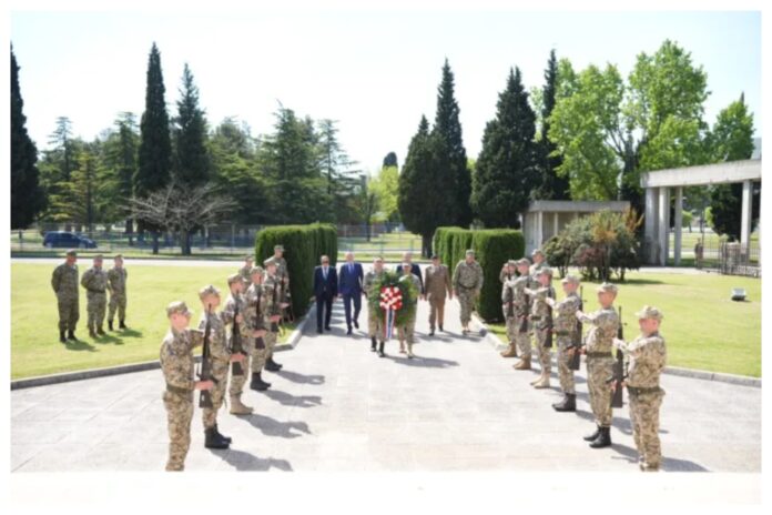 U Mostaru svečano obilježena 32. obljetnica utemeljenja HVO-a: ‘Oni su simbol hrabrosti’