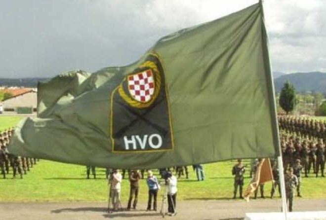 SUKLJA BIJES IZ MOSTARSKIH BRANITELJA! Netko im je obrisao YT kanal pun ratnih pjesama o HVO-u