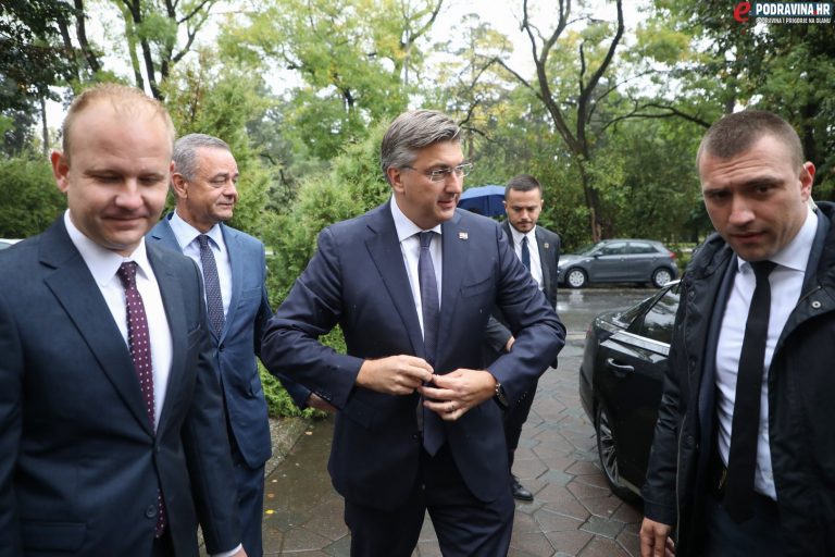 Jakšić zbog brze cestom opleo po Vladi i Butkoviću