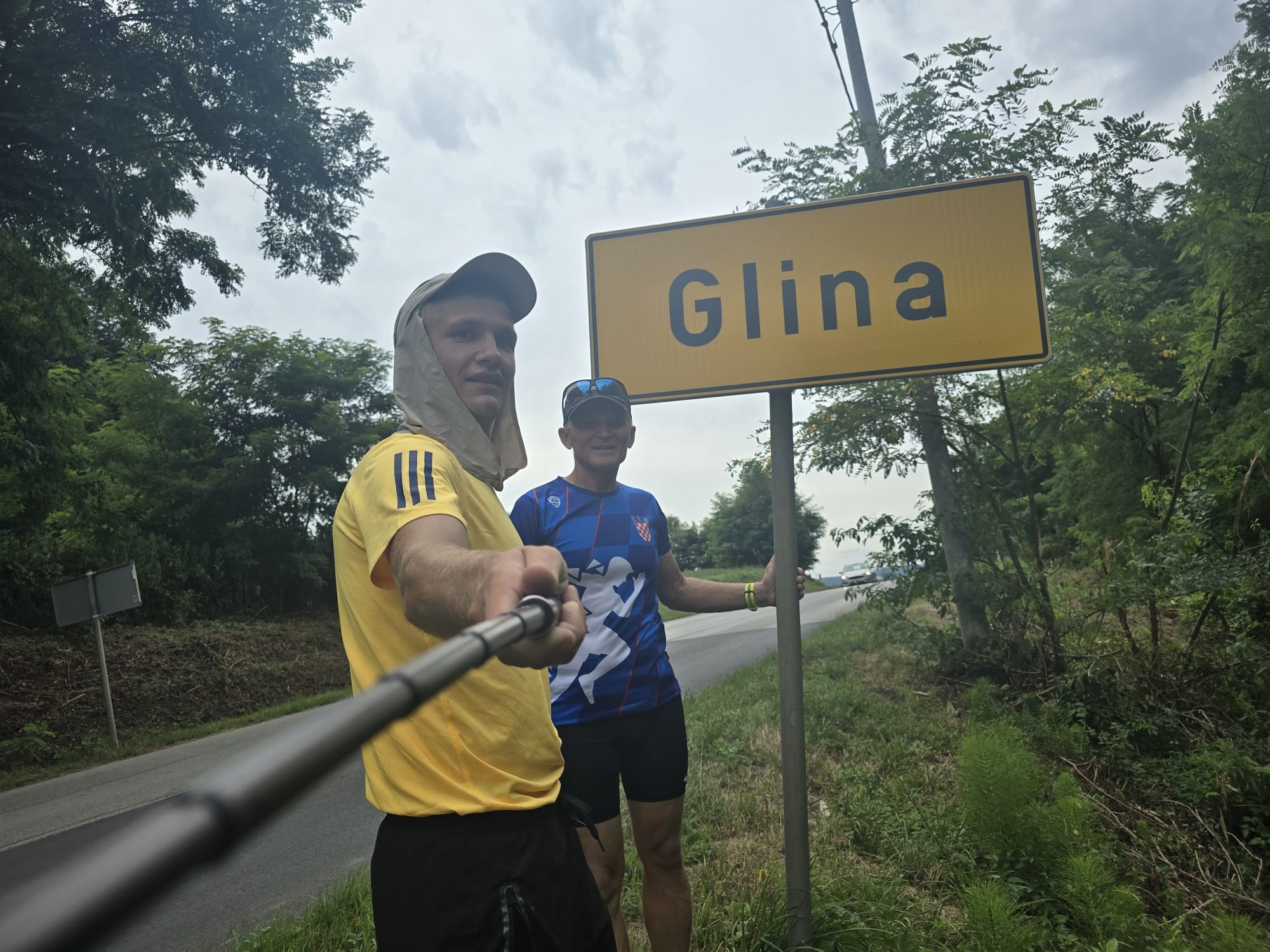 Olujna hodnja – Ivan stigao u Glinu nakon 300 km žuljeva, trčanja i srčanih susreta