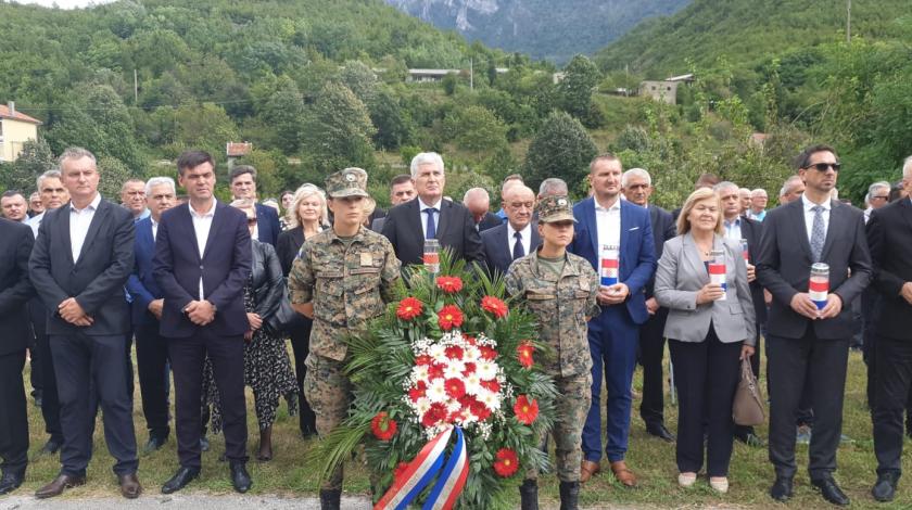 Obilježena 26. obljetnica pokolja Hrvata u Grabovici; najmlađa žrtva imala je samo četiri godine