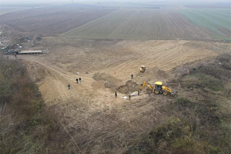 Ekshumirani posmrtni ostaci iz masovne grobnice u blizini Vukovara