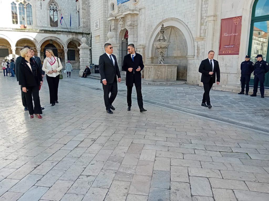 Milanović iznosi ozbiljne sumnje: Turudić nije dostojan biti sudac, a kamoli glavni državni odvjetnik. Dajem im još par dana