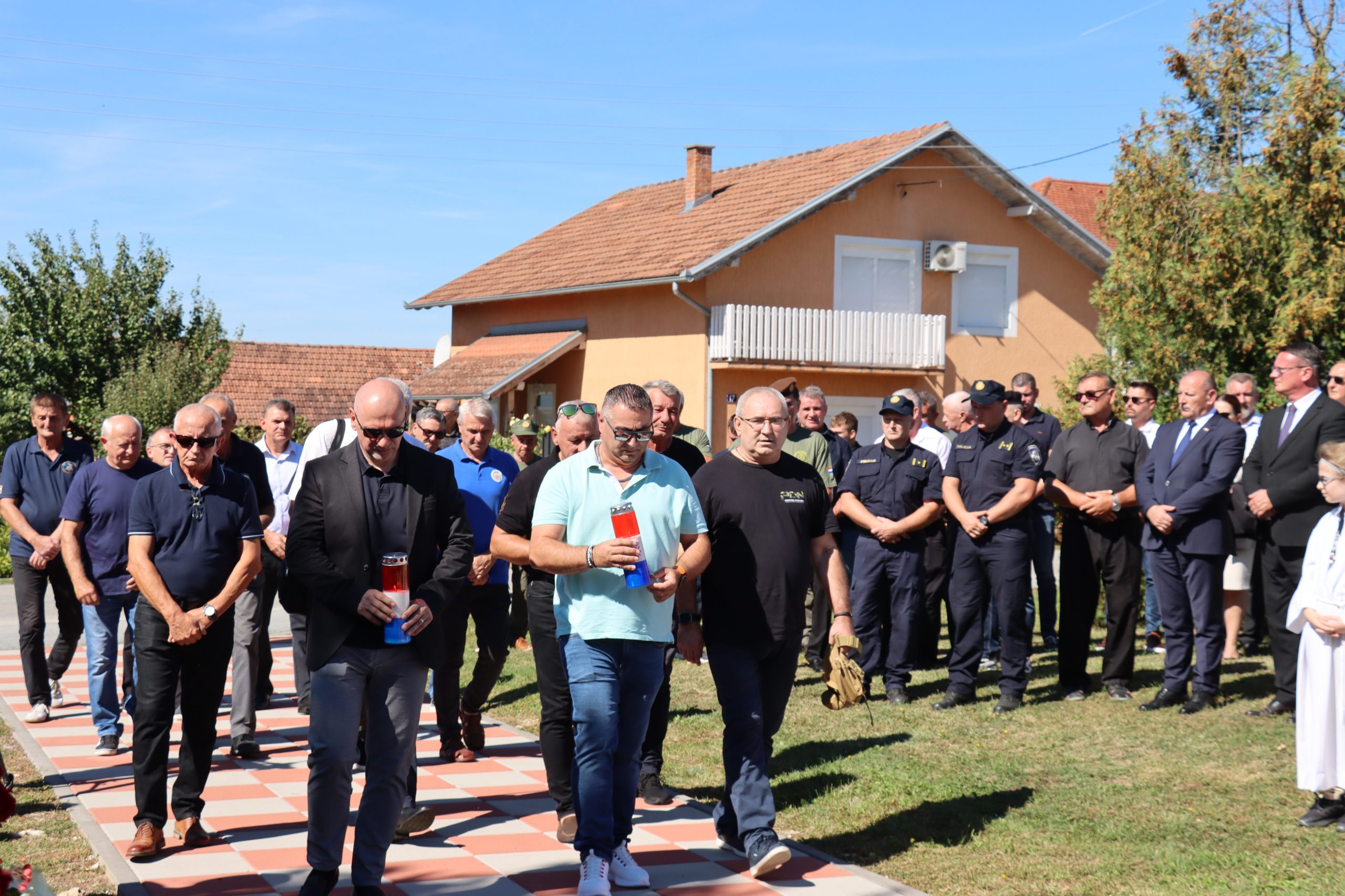 Otvorena Spomen soba u Novoj Kapeli: Vječna zahvalnost poginulim hrvatskim braniteljima