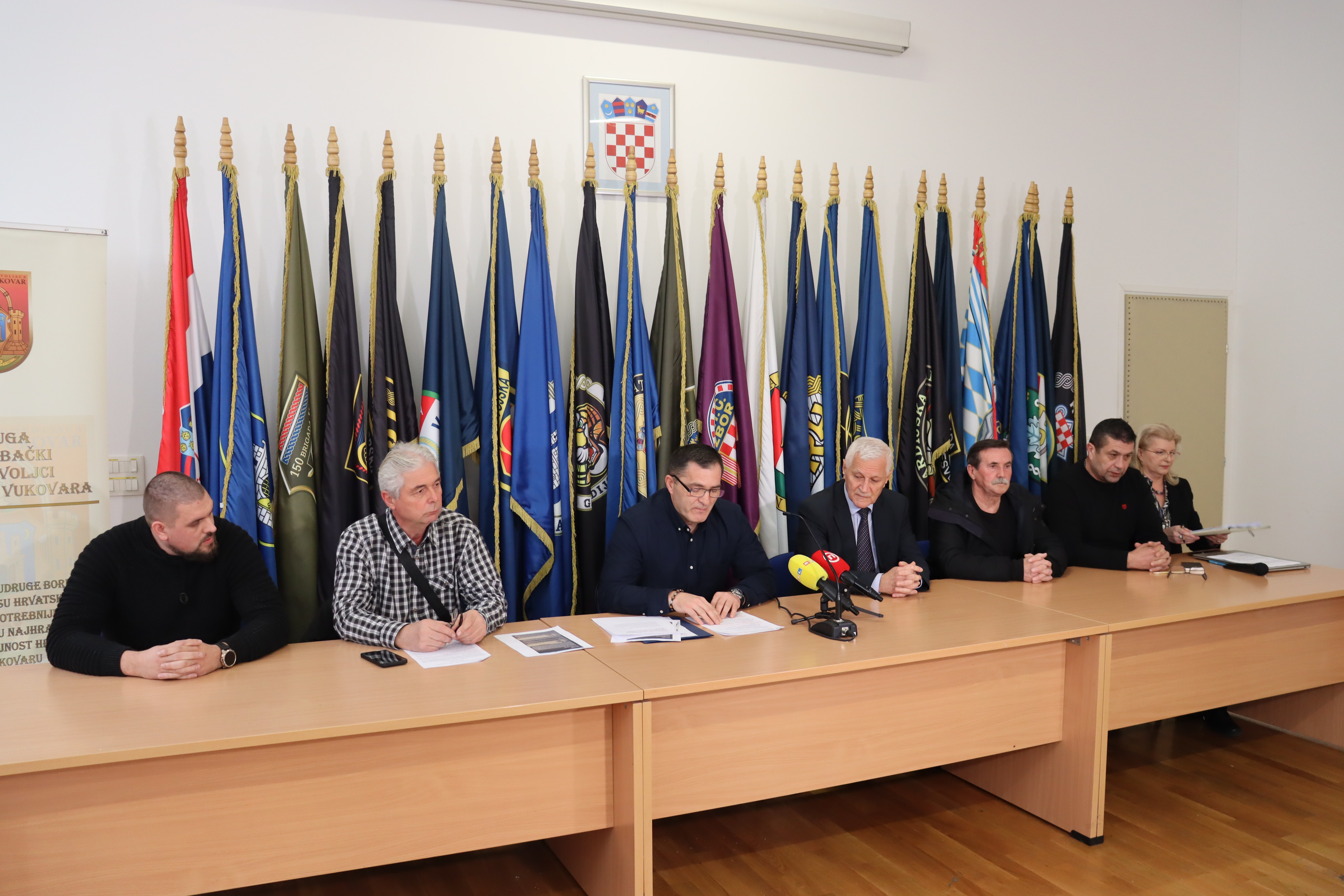 PRIOPĆENJE: STOP NASTUPIMA U DVORANI KOJA JE BILA LOGOR!