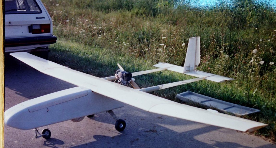 Strava na Bugarskoj plaži – pronađen dron-kamikaza s eksplozivom, istraga slijedi