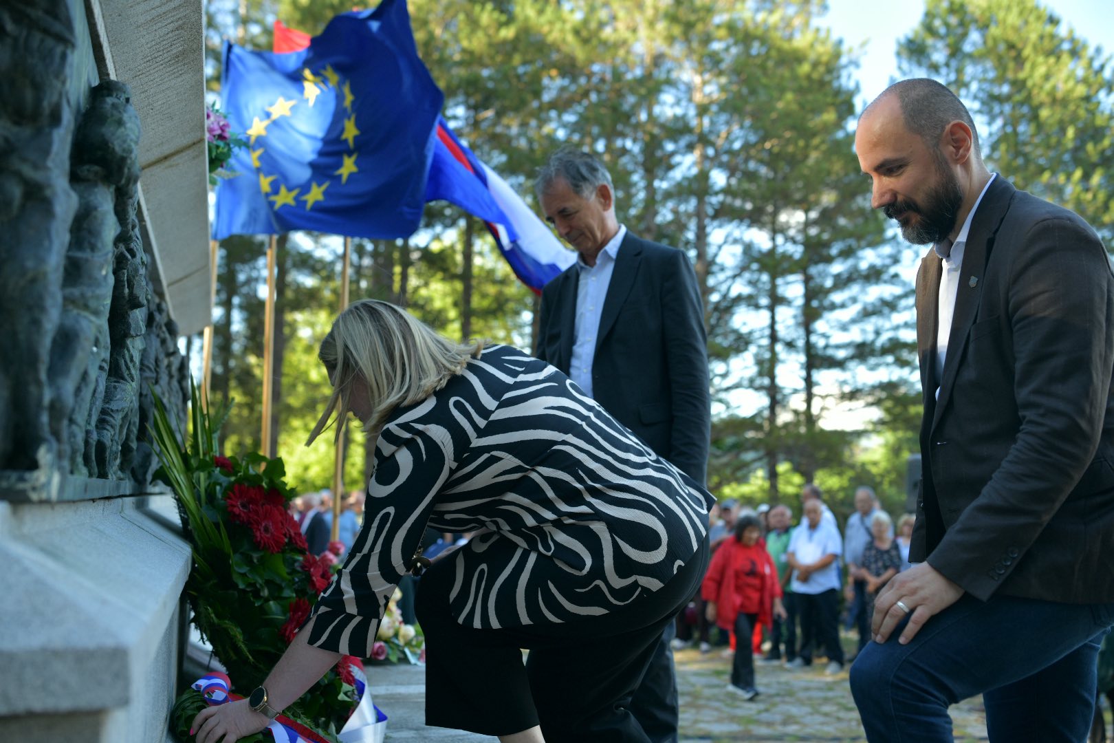 SNV i antifašističke organizacije u Srbu, Šimpraga: Ustaški je pozdrav sada dio zvučne saborske kulise
