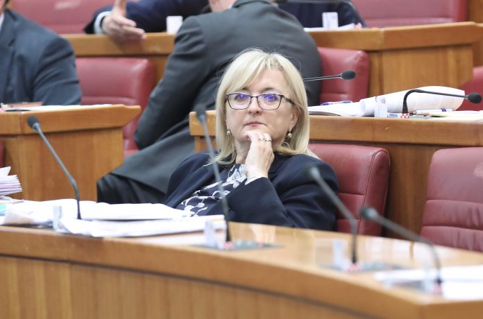 Mostova Ines Strenja objavila da napušta politiku