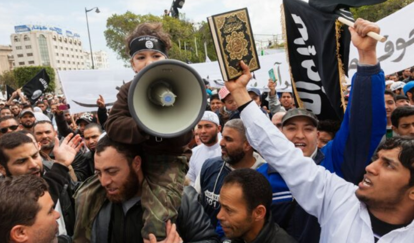 STRUČNJACI SE SLAŽU: Europa se napokon probudila! Borba protiv radikalnog islamizma nije islamofobija