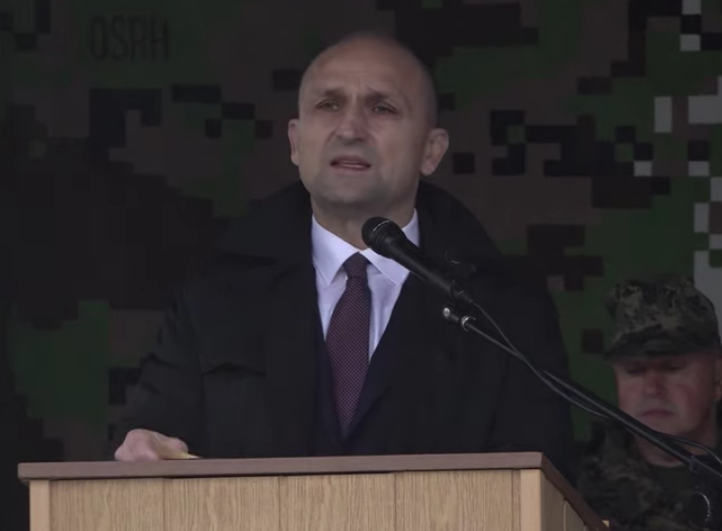 Novi ministar obrane je u mjesec dana napravio nešto što nitko u politici do sada nije