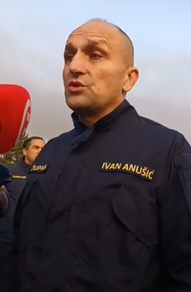 Imaju dozvolu za skladištenje 20.000 tona plastike, a u tvrtki je bila 25 puta veća količina?