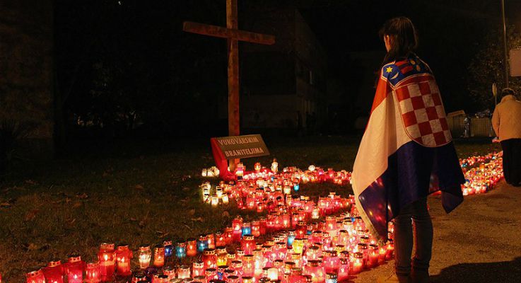 “Hrvatska, znaš li da je ratu poginulo 10 autobusa mladića koji su se zvali Ivan”
