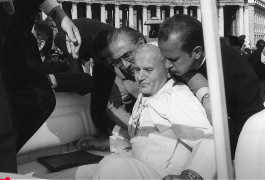 Metak koji nije ubio vjeru: Atentat na Ivana Pavla II