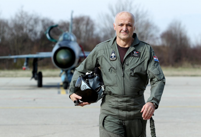 ‘LAŽU, A LAGALI SU I PRIJE’: Selak nakon presice o svim nelogičnostima: ‘O čemu oni pričaju? Lumen vojne znanosti drugdje bi gulio krumpire’