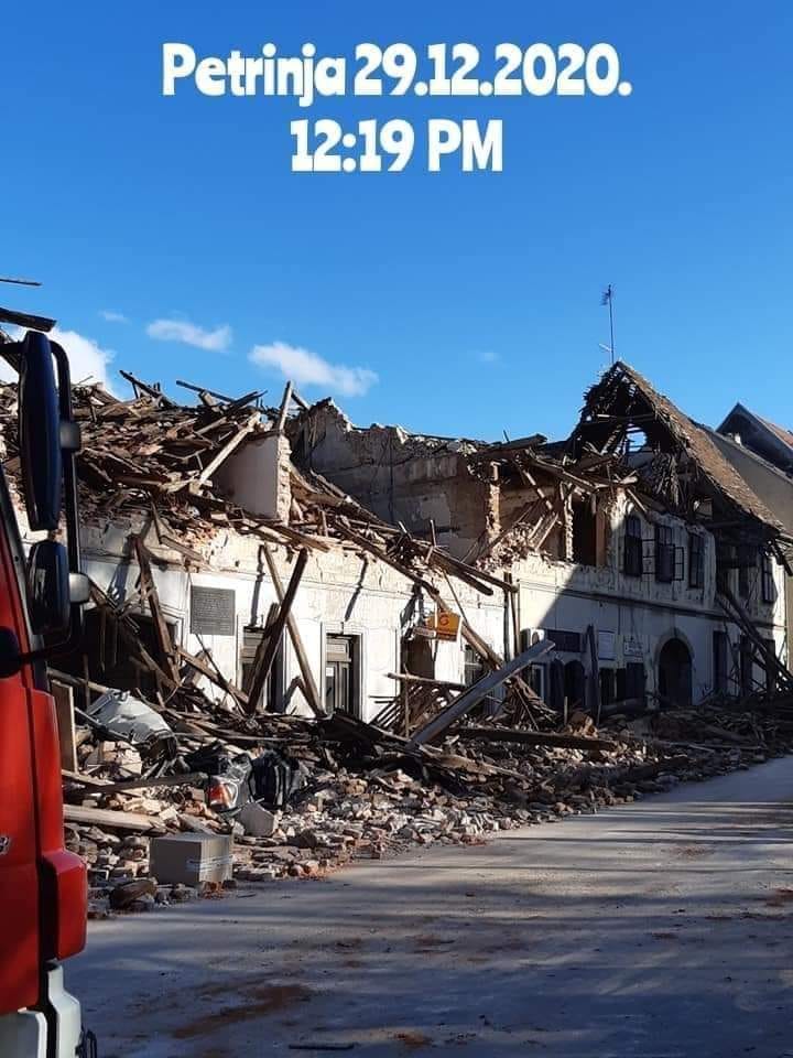 Ivanka Bušljeta: SLIKU SVOJU LJUBIM!!!