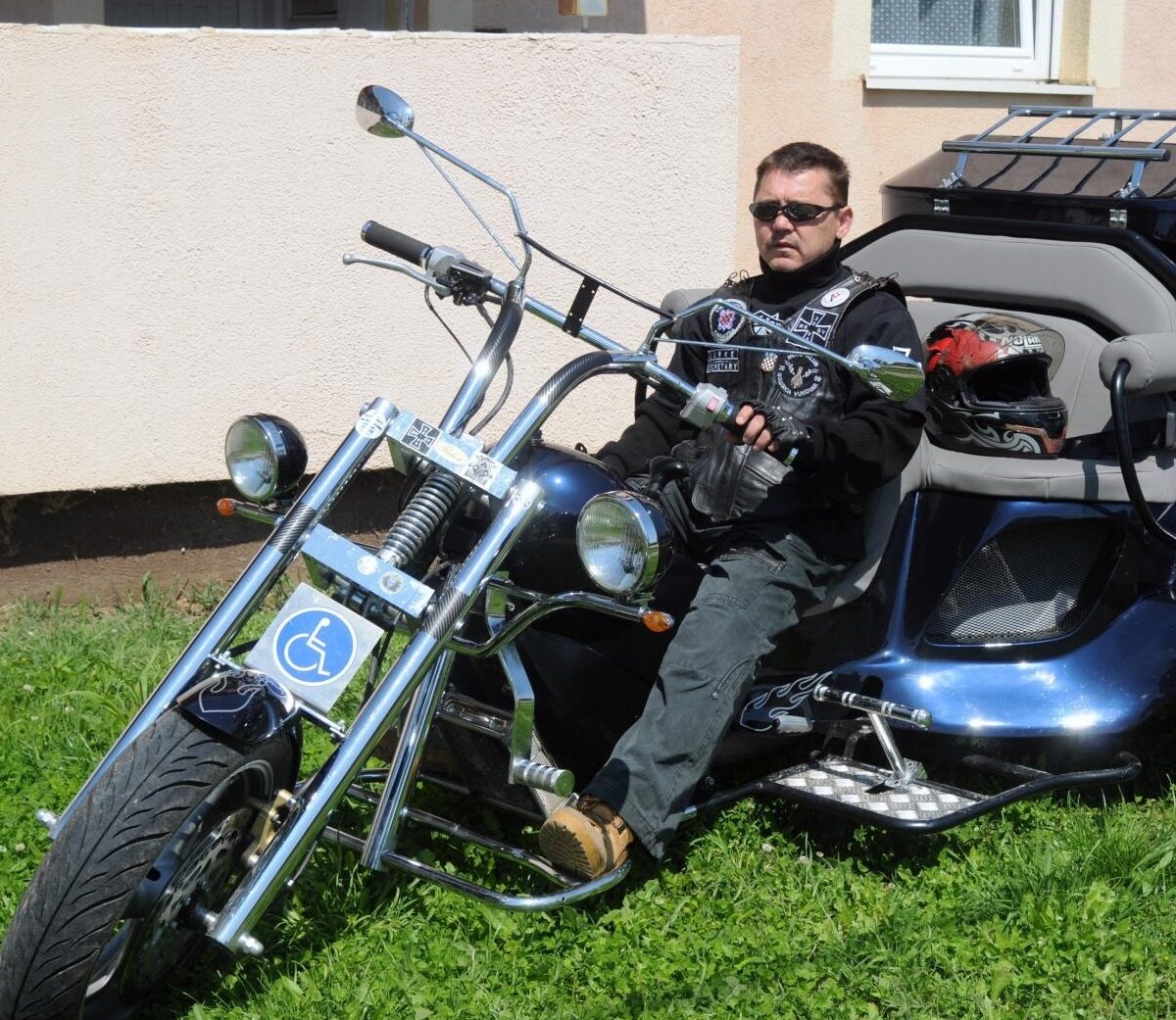 LEGENDA U RATU, LEGENDA NA MOTORU: Ivica je sam osmislio svog ‘Jezdimira’ bez kojeg nema moto-susreta u Vukovaru!