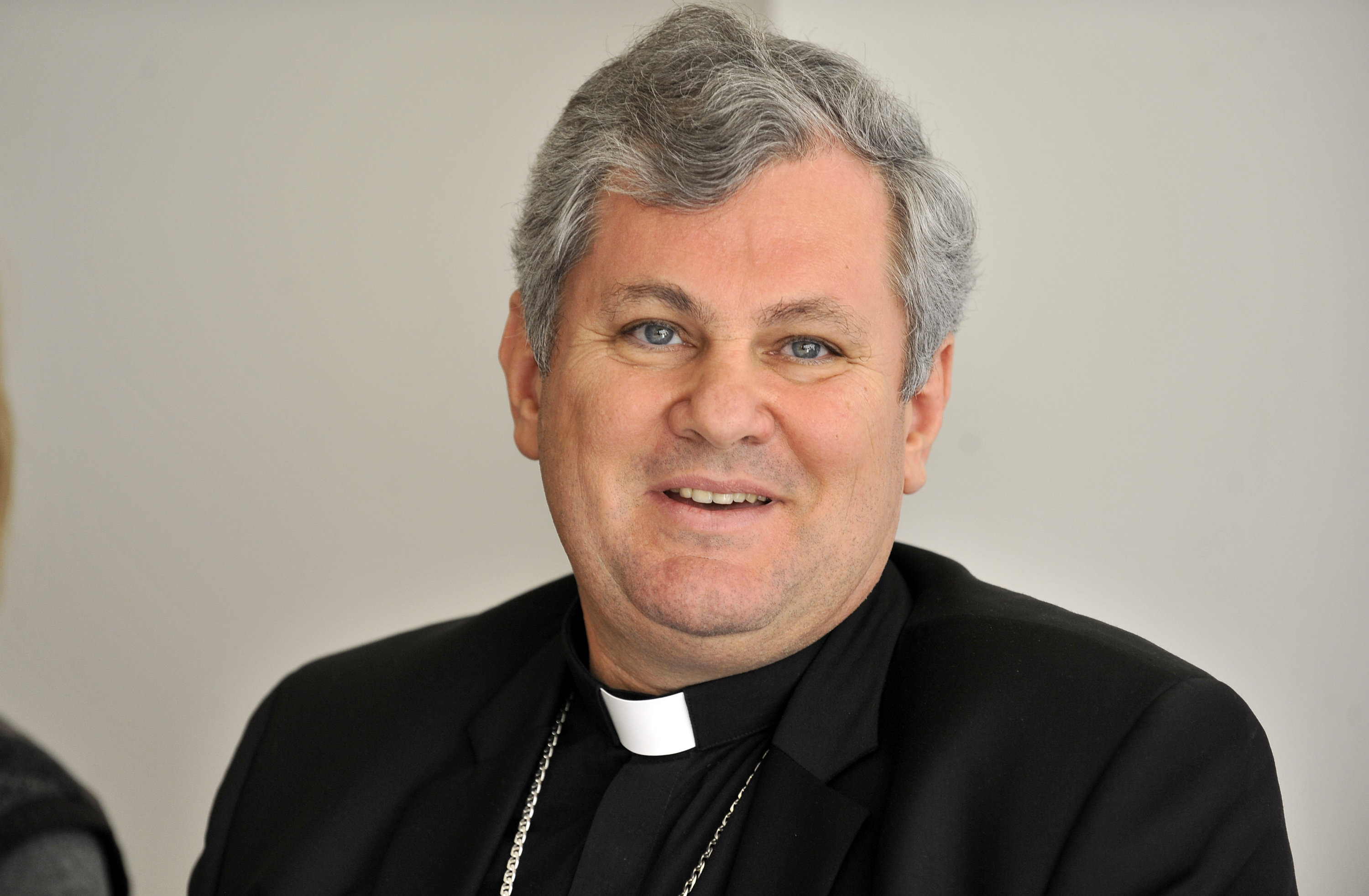 Biskup Košić: "Na ovaj način na koji oni tretiraju Stepinca, mi sa srpskom pravoslavnom crkvom dalje ne možemo dijalogizirati, morali bi podići spomenik Stepincu u Beogradu da nastavimo dijalog sa srpskom pravoslavnom crkvom"