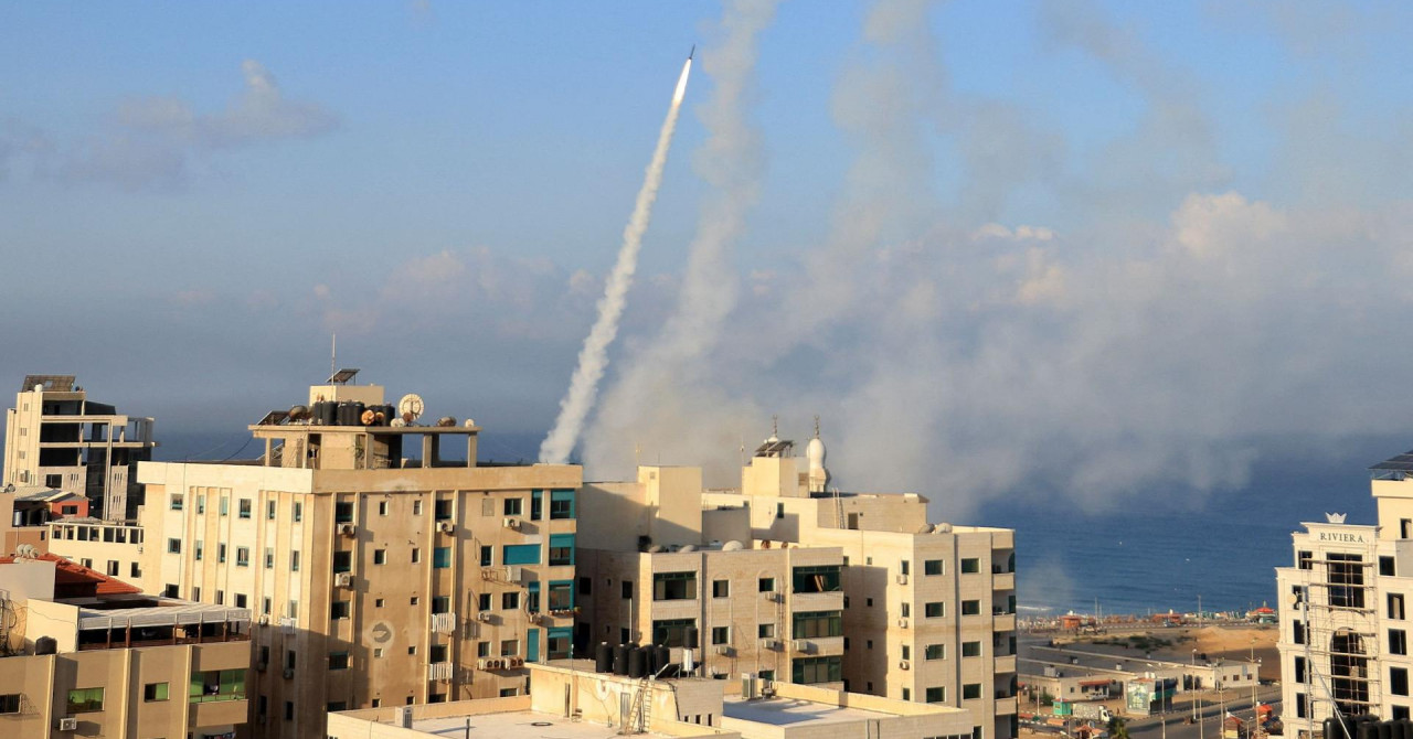 Masovni raketni napad na Izrael, odjekuju sirene, Hamas: ‘Ovo je početak vojne operacije!‘