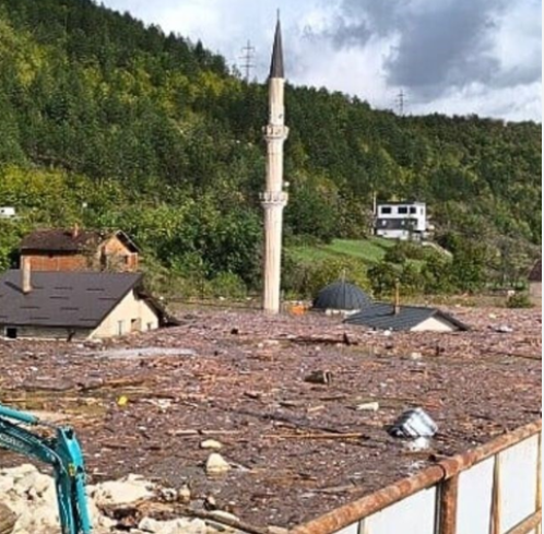 Katastrofalne poplave u Jablanici: Tragična bilanca i nastavak potrage (VIDEO)