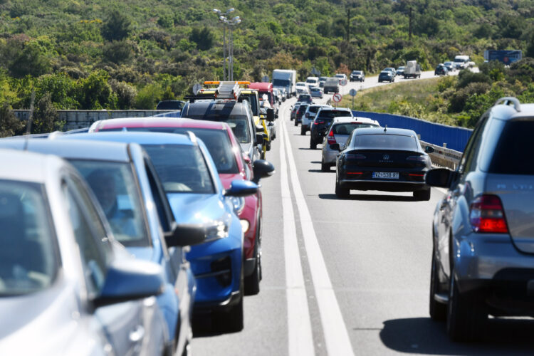 Prekinut promet Jadranskom magistralom!